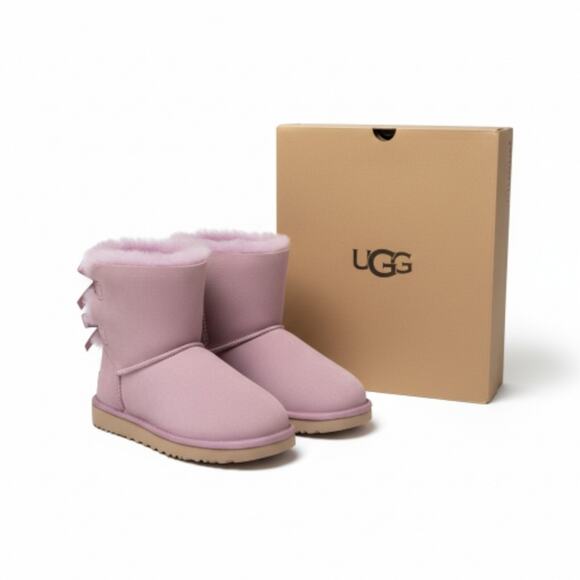 UGG Women’s Size 5 Mini Bailey Bow II Elderberry Comfort Boots Sheep Skin - Picture 1 of 14